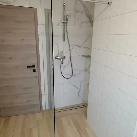 Special Near Bled Apartman